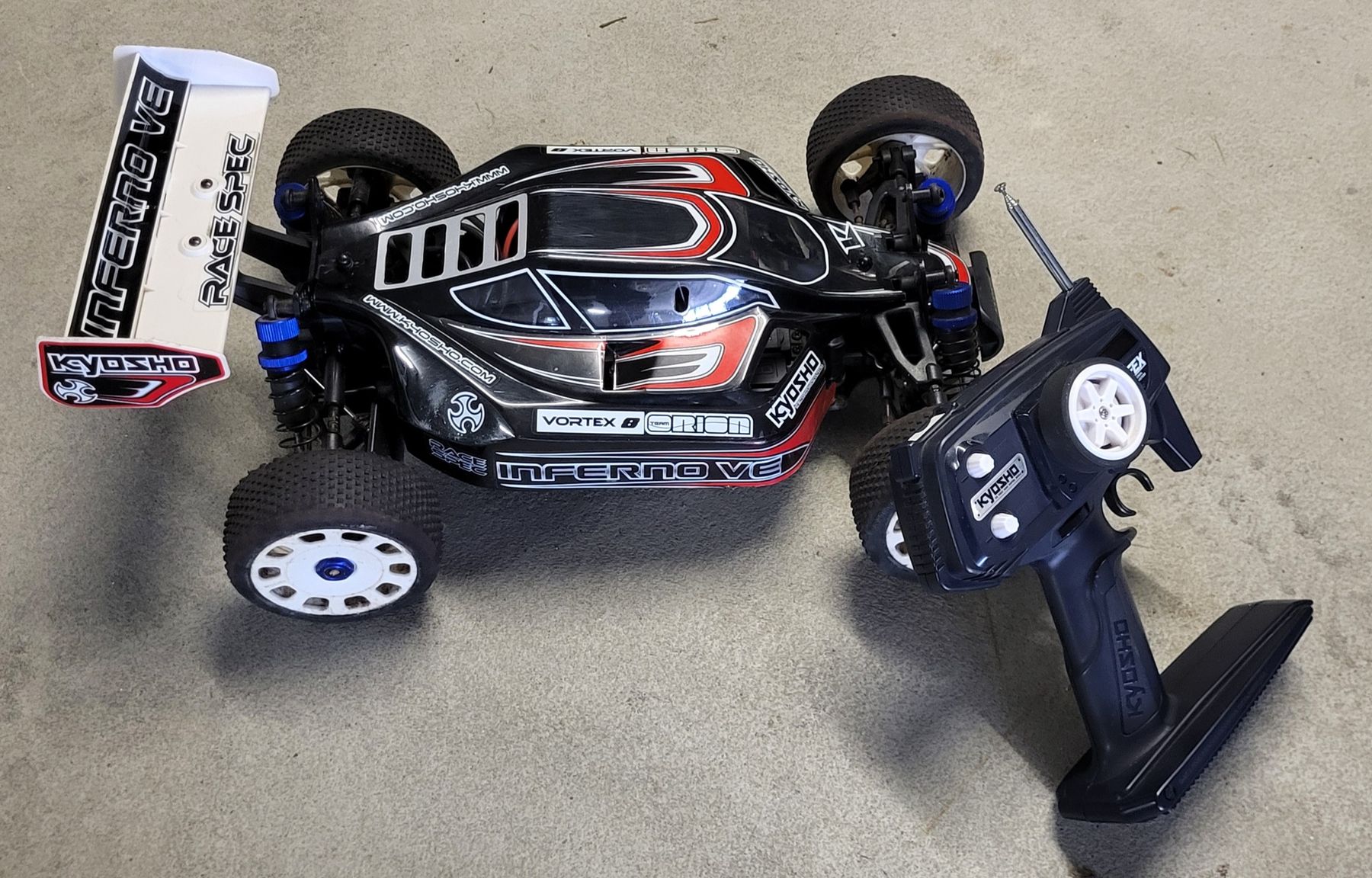 Kyosho Modellismo RC: kyosho INFERNO VE 1/8 4WD – Usato da islikon venduto da mir_8cbw
