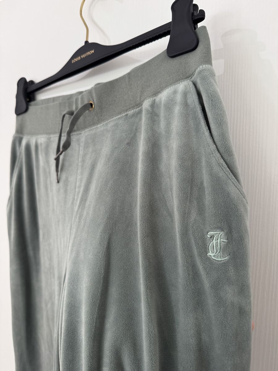 Pantaloni: Juicy Couture Damen Hose grau Grösse M Oryinal – Usato da Wetzikon ZH venduto da Jan_wojt 1
