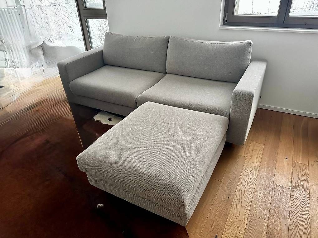 Sofacompany Divani: 3er Sofa mit Hocker, Top Zustand – Usato da Brütten venduto da adidude 3