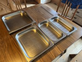 Miele Steamer Dampfgarer DG4060 Blech und Gitter