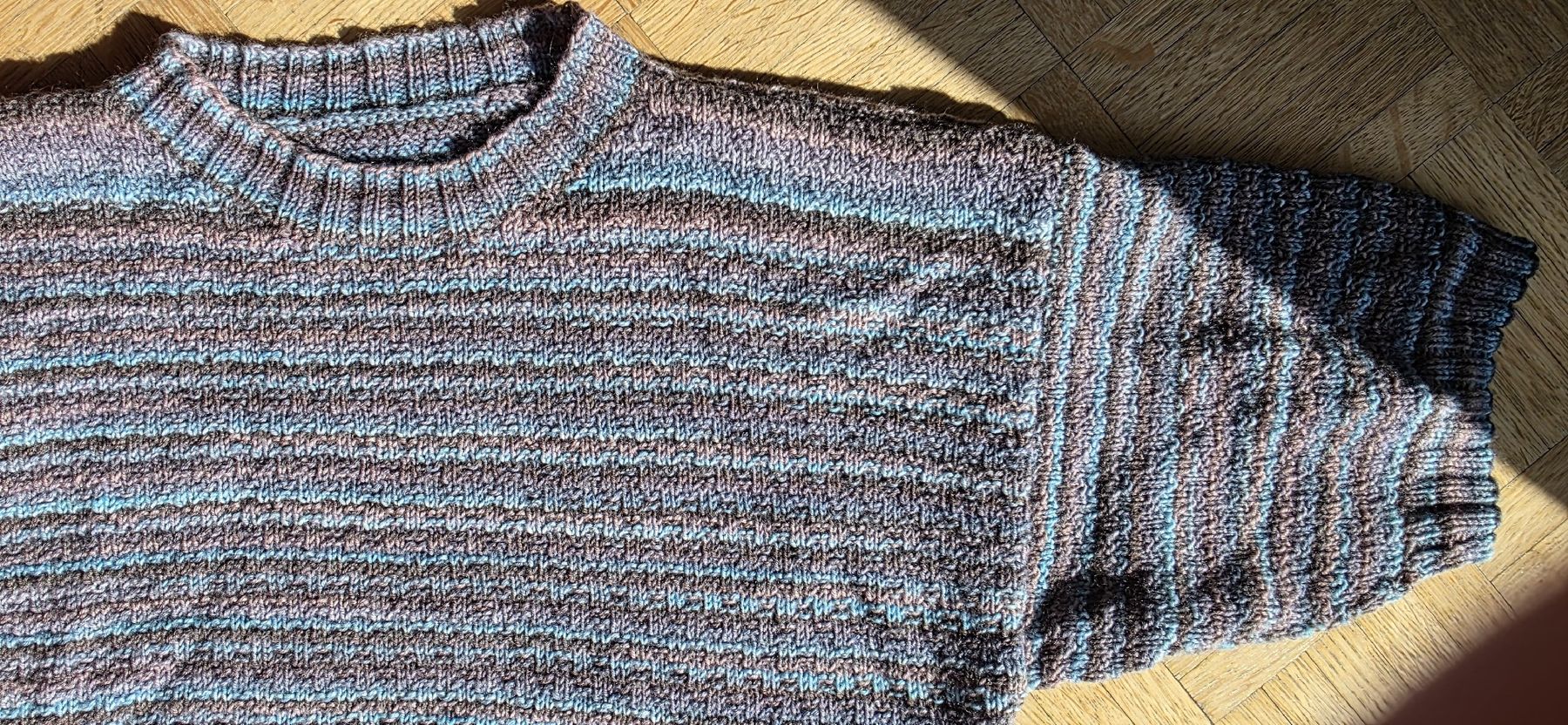 Pullover & Sweatshirts: Pull manches 3/4 – Gebraucht aus Yverdon-les-Bains von van_dq65 5
