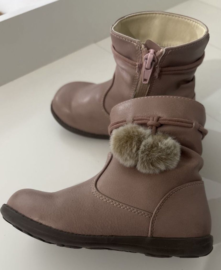 Scarpe per ragazze: Mädchen Schuhe Gr.25 – Usato da Wangen an der Aare venduto da Semadeni13