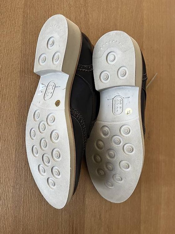 Chaussures femmes: Lederschuhe Grösse 37 – D'occasion à Roggwil BE par KarotteV 3