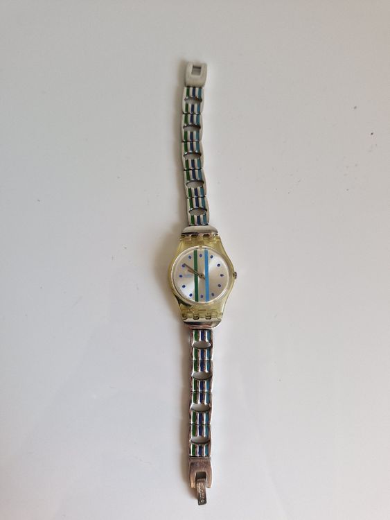 Swatch Orologi: Swatch Jugend mit grünen Streifen – Usato da Uster venduto da kulka_