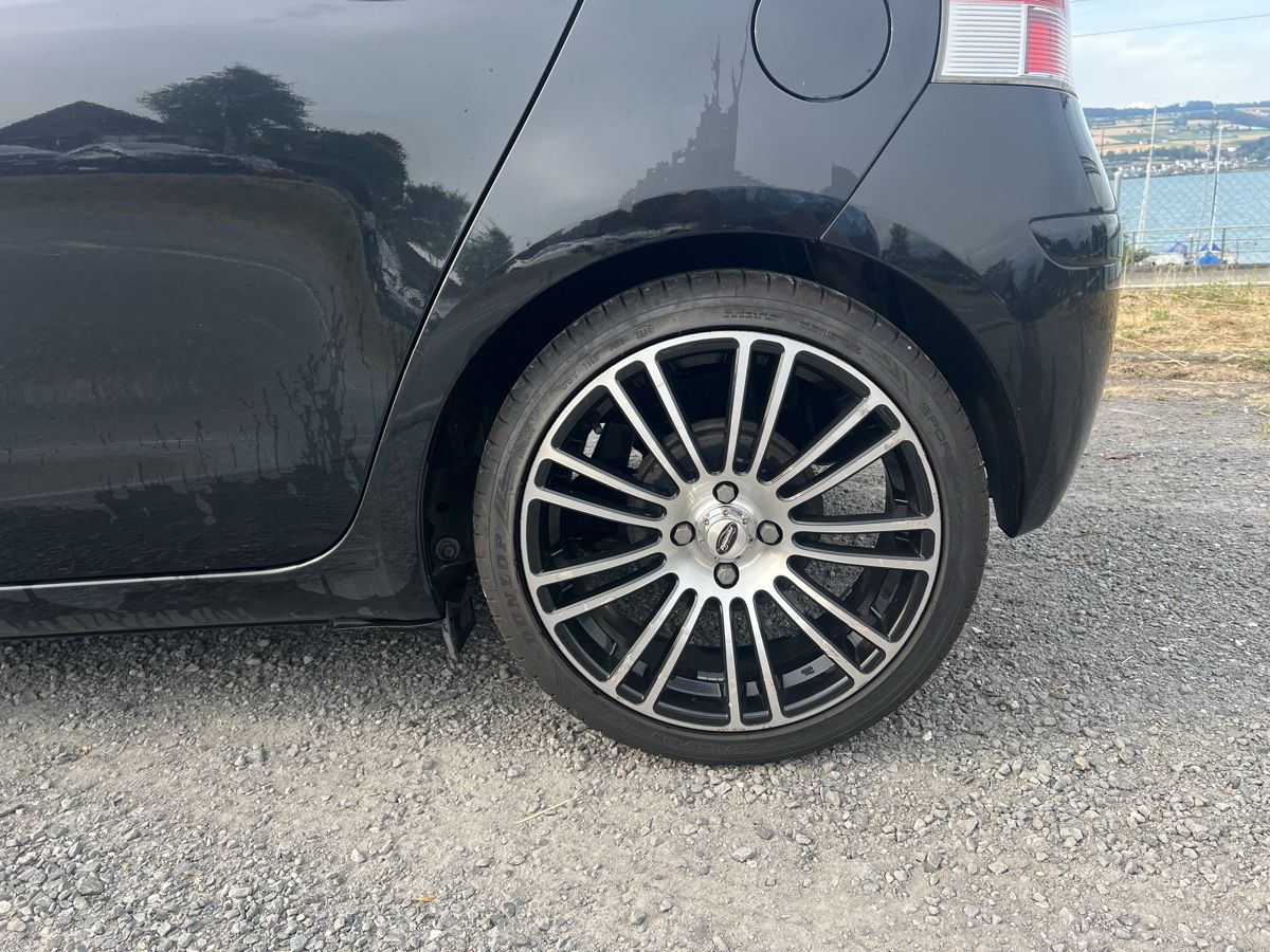 Toyota Automobili: Toyota Yaris 1.33 Mit Carplay Touchscreen – Usato da Nottwil venduto da .Dean. 3