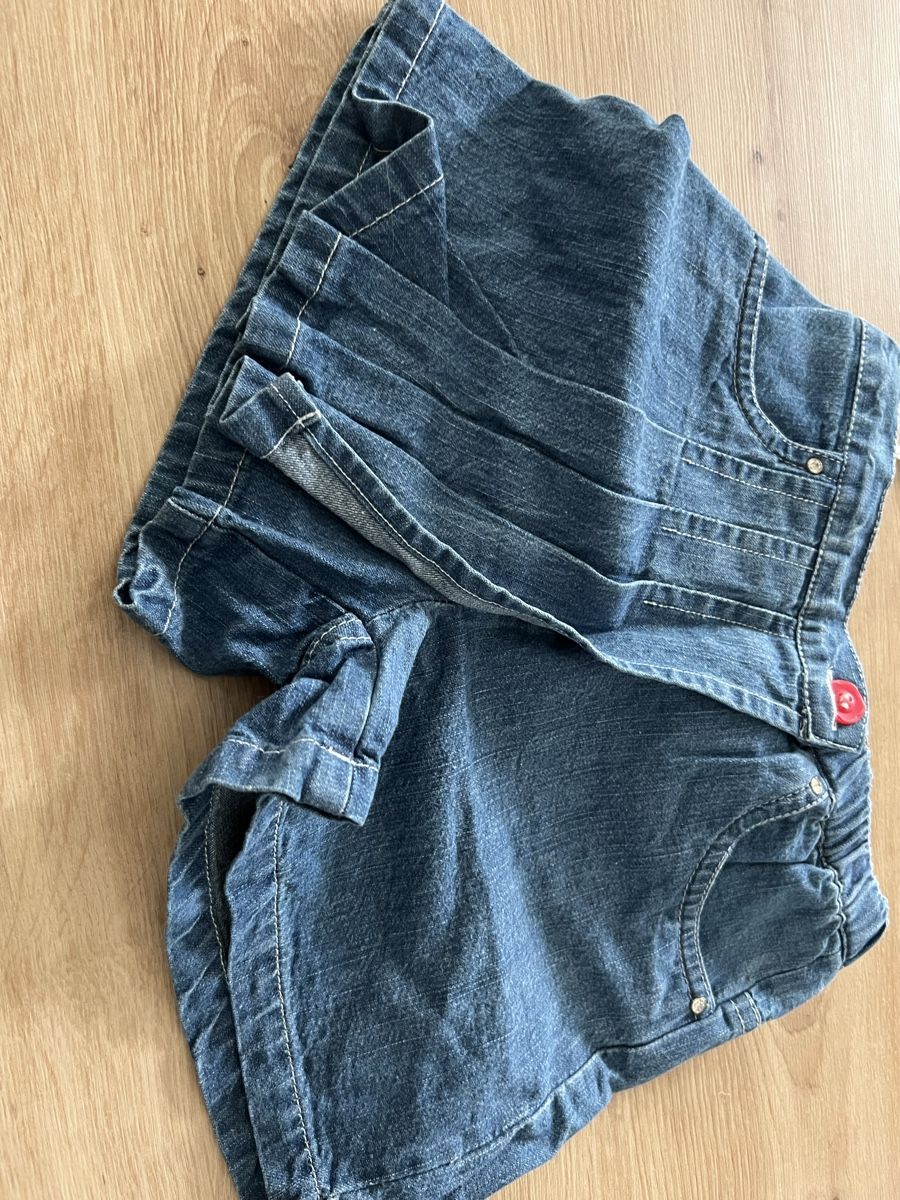 Pantaloni: Jeans-Shorts/Rock Gr. 98 – Usato da Thun venduto da Siladi 3