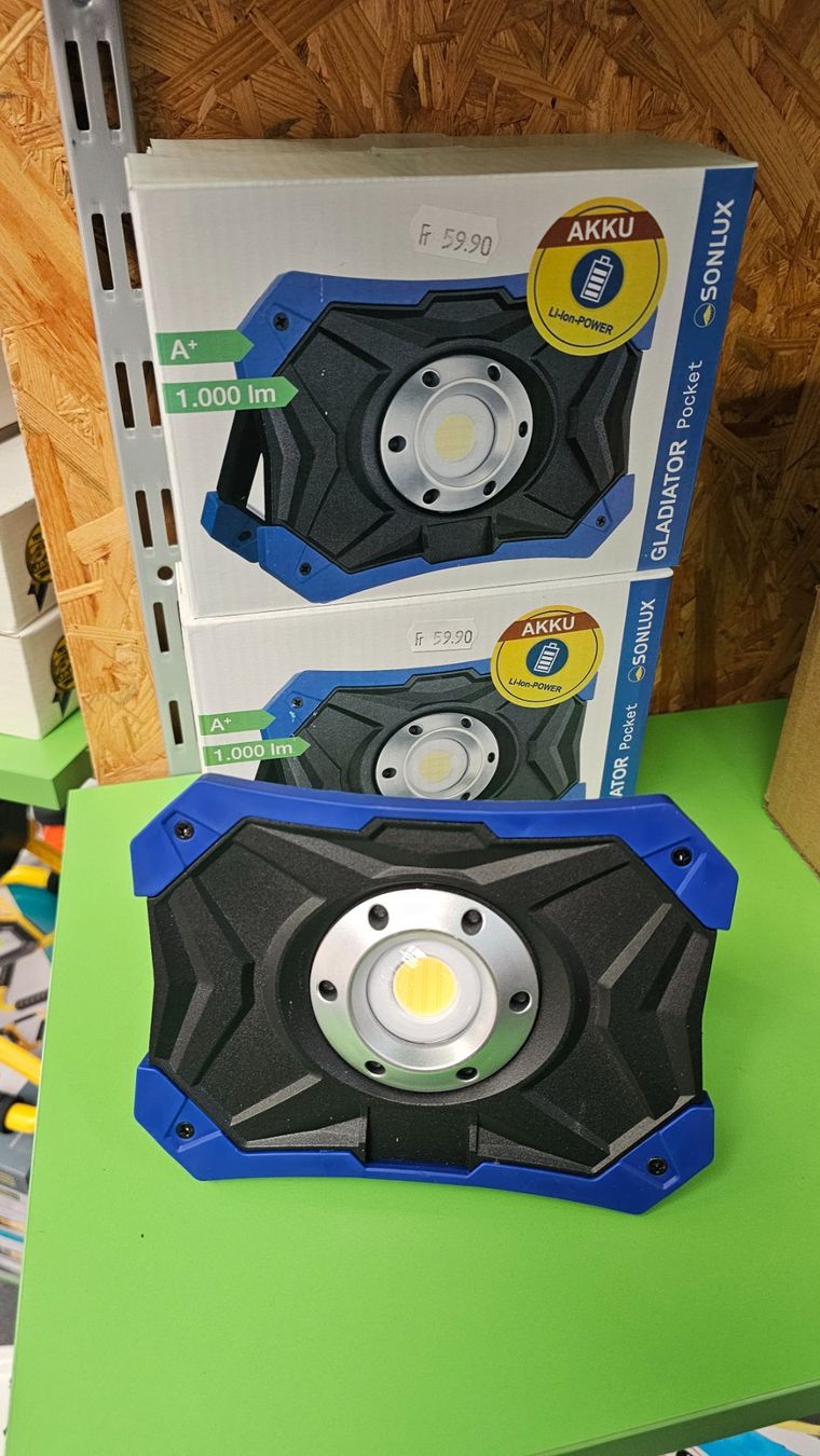 Lampade: Sonlux LED Akku Arbeitsleuchte Gladiator Pocket – Nuovo e nell'imballaggio originale da Koppigen venduto da Bracher_Mail-House 6