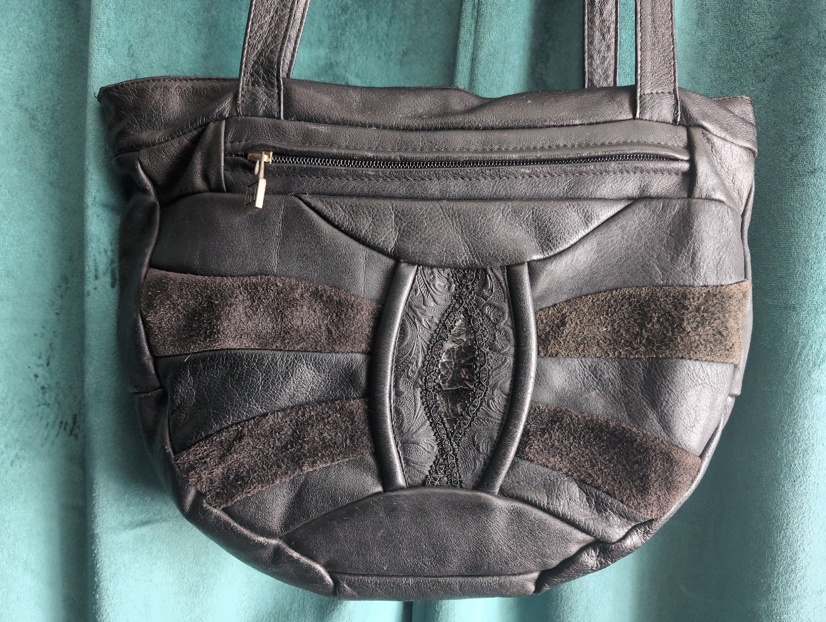 Sacs femmes: Patchwork Ledertasche schwarz Damen Tasche Vintage – D'occasion à Busswil BE par MissMuffin 1