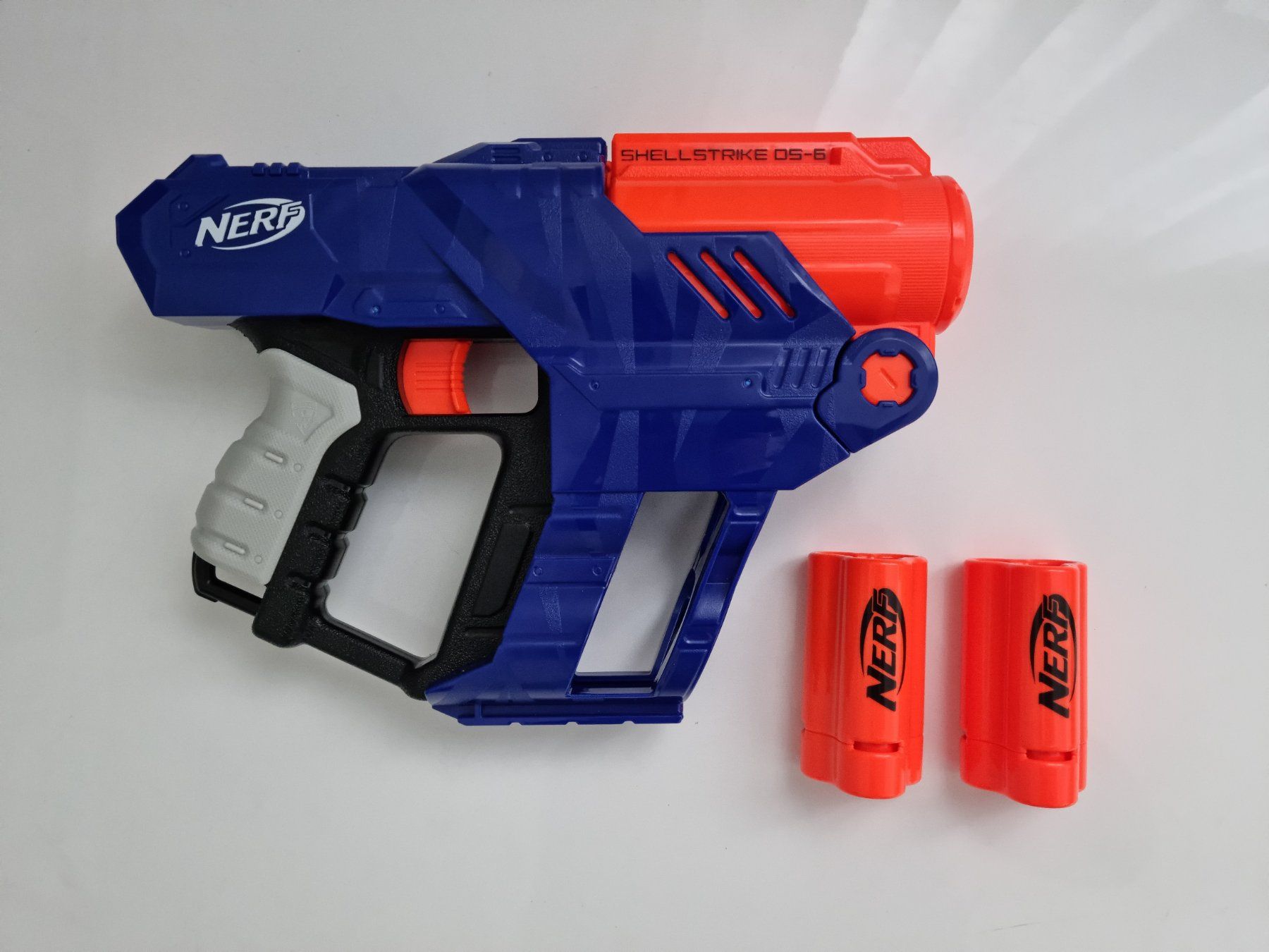 Nerf Giocattoli: NERF N-Strike Elite Shellstrike DS-6 – Usato da Gerlafingen venduto da Takuta