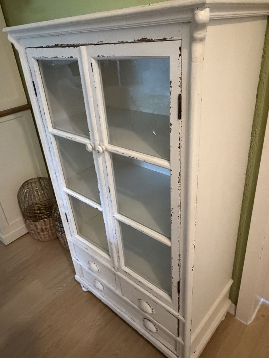 Regale: Shabby Chic Vitrine – Gebraucht aus Steinmaur von eva_rg5p 2