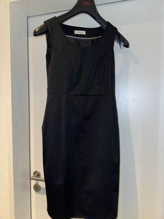 Schwarzes Yesica Business/Etui- Kleid Gr. 34