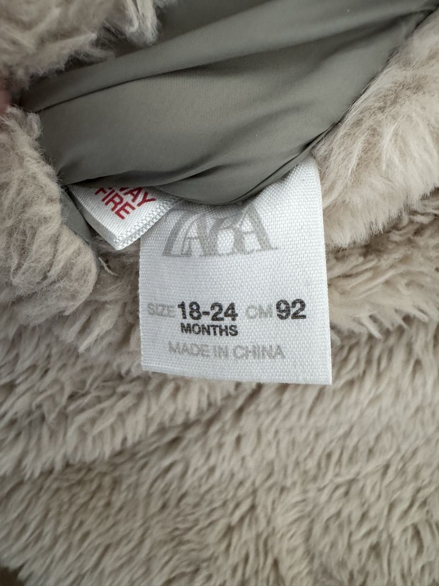 Zara Jacken & Mäntel: Zara Veste réversible taille 92 – Gebraucht aus Saillon von alico 5