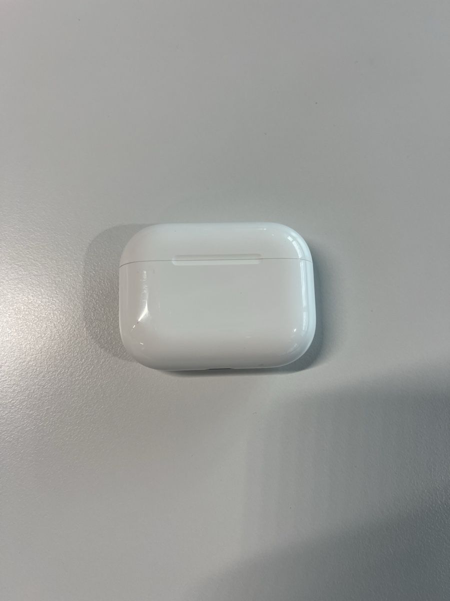 Apple Kopfhörer: Airpods Pro3 – Neu (gemäss Beschreibung) aus Luzern von ali_vq9f