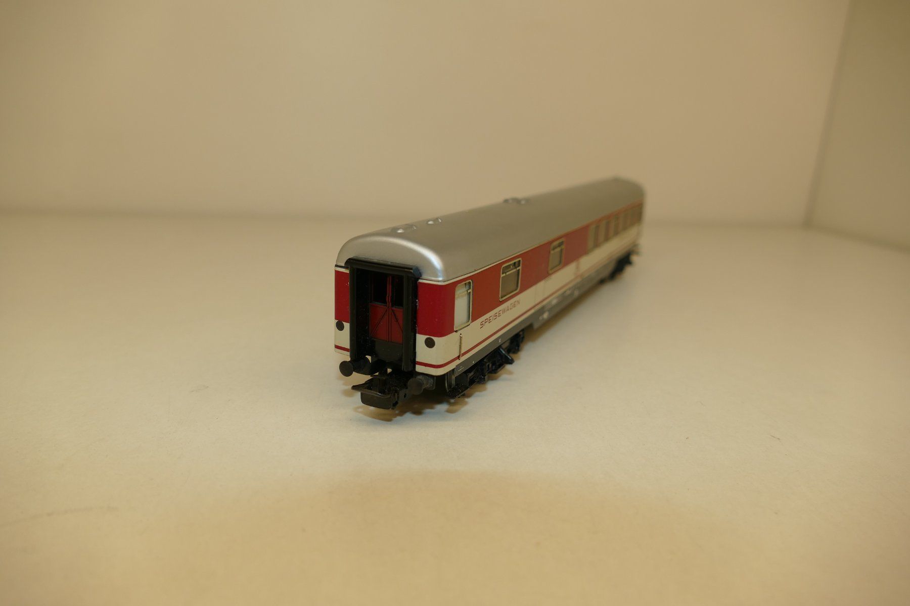 Märklin Modelleisenbahnen: Märklin H0: DB Speisewagen – Neu (gemäss Beschreibung) aus Niederhasli von rail-duerst 1