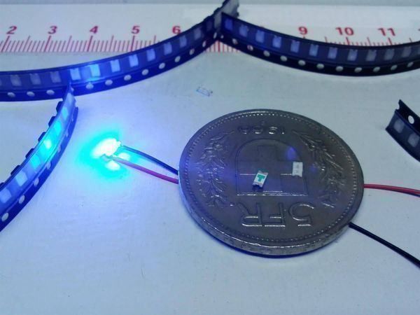 Componenti elettronici: LED SMD 1206, blau, 100Stk – Nuovo (secondo la descrizione) da Luzern venduto da Salefactory