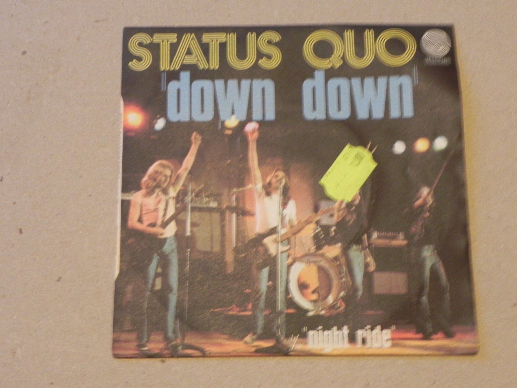 Dischi in vinile: Single brit. Rock Hardrock Band Status Quo 1975 Down Down – Usato da Siebnen venduto da krimsie