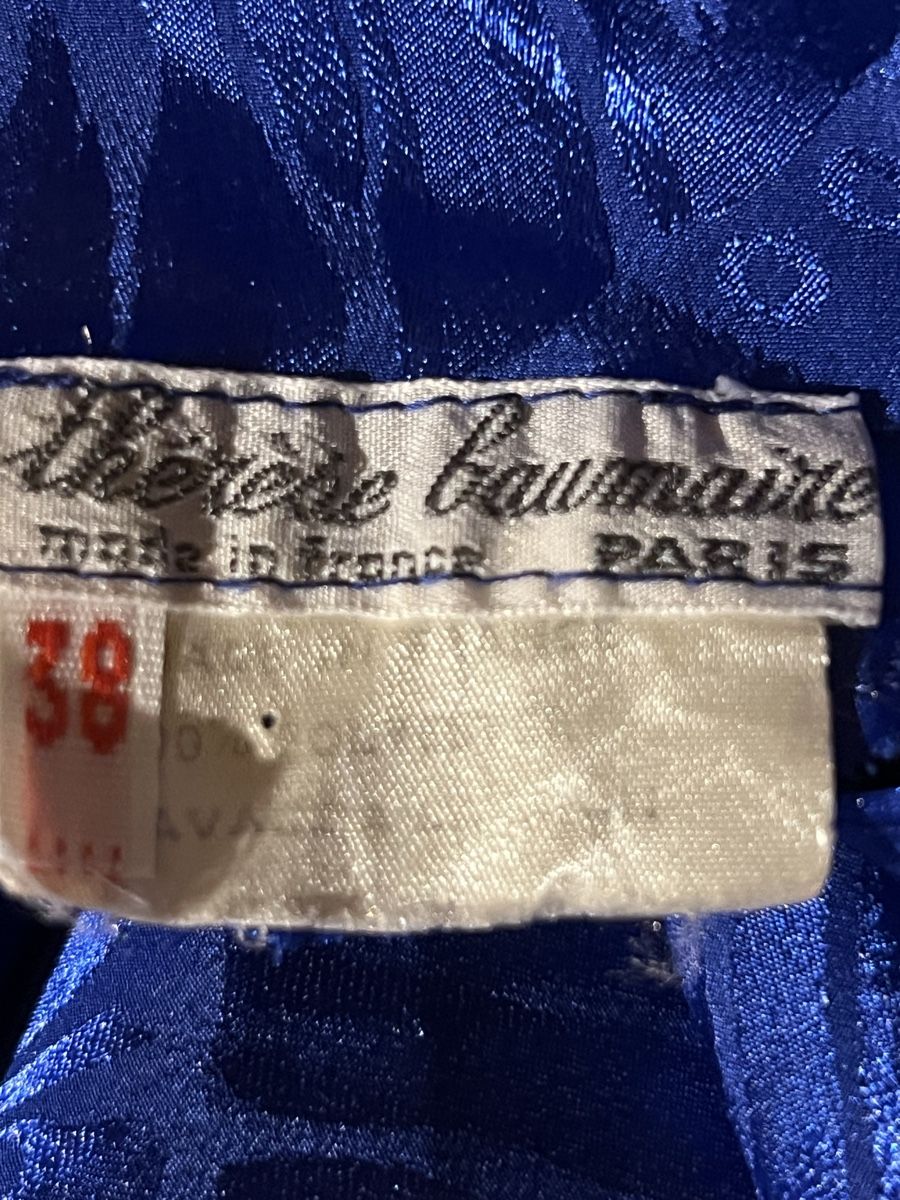 Vestiti: Robe en soie vintage  – Usato da St-Pierre-Clages venduto da ste_xk6p 7