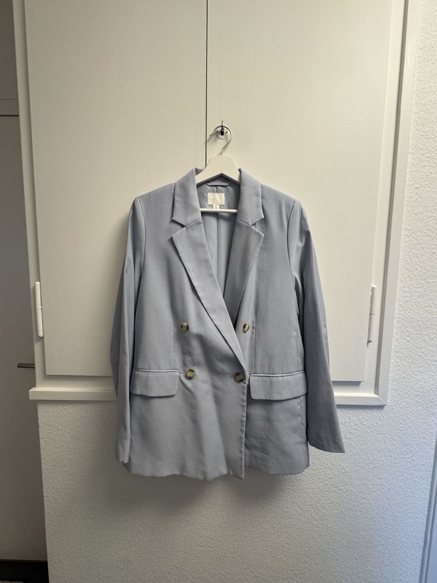 H&M Giacche: H&M Oversized Blazer hellblau Grösse S – Nuovo (secondo la descrizione) da St. Gallen venduto da malalisica 3