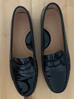 Elegante schwarze Lackleder Loafers, Mokassins Gr. 38 - neu!