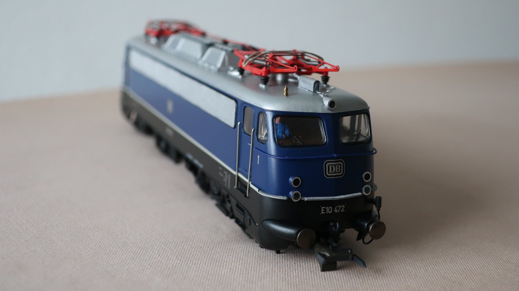 Roco Modellini di ferrovie: Roco Modell- Lok – Nuovo e nell'imballaggio originale da Oberburg venduto da Lochbachweier 7