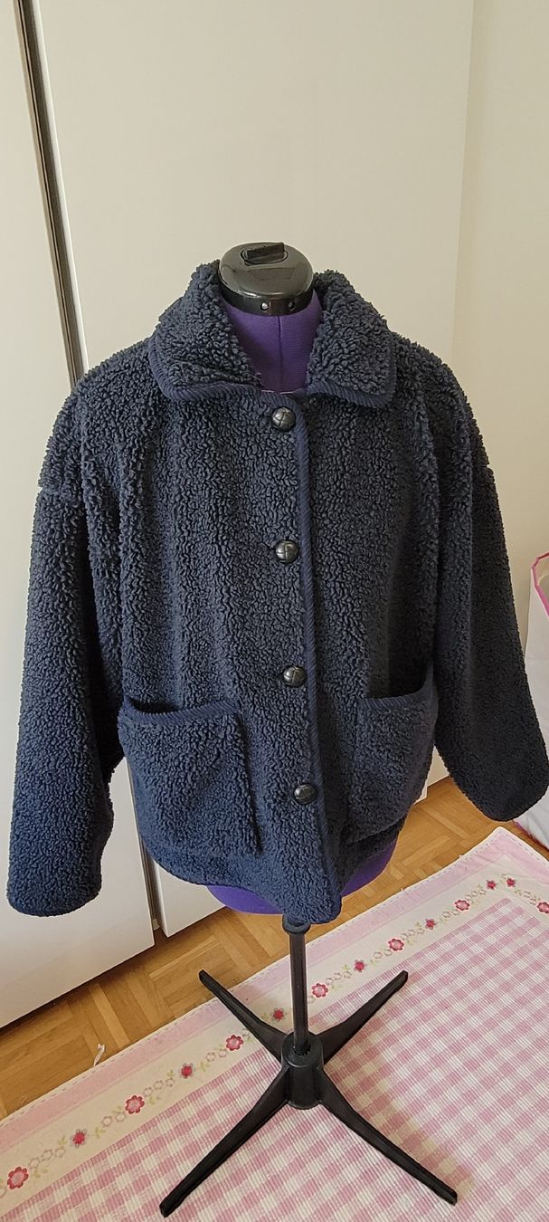 Vero Moda Giacche: Teddy Jacke Kuschelig – Nuovo (secondo la descrizione) da Pratteln venduto da pri_yxn5 3