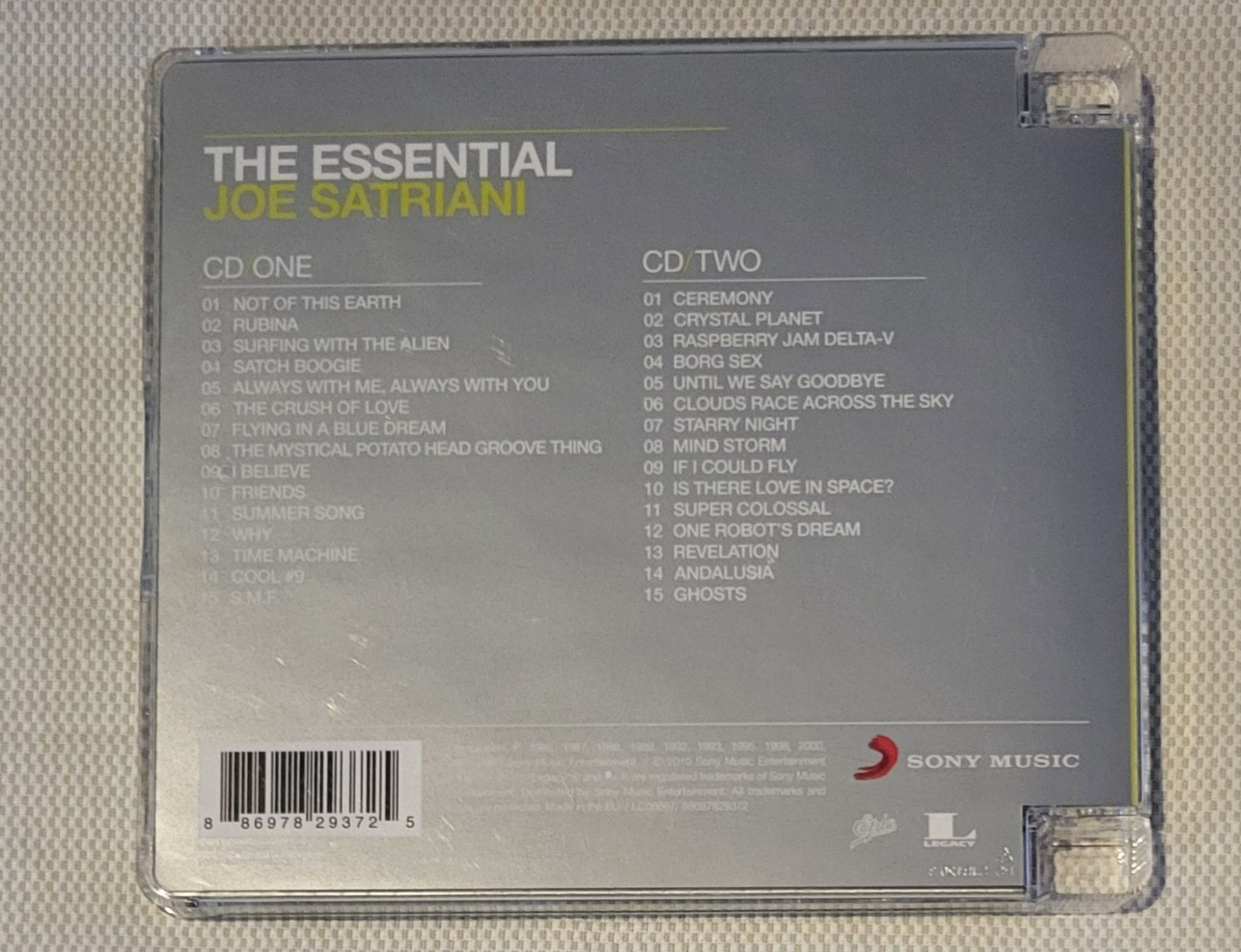 CD: Joe Satriani - The Essential – Usato da Villars-sur-glane venduto da Epsilonhike 1