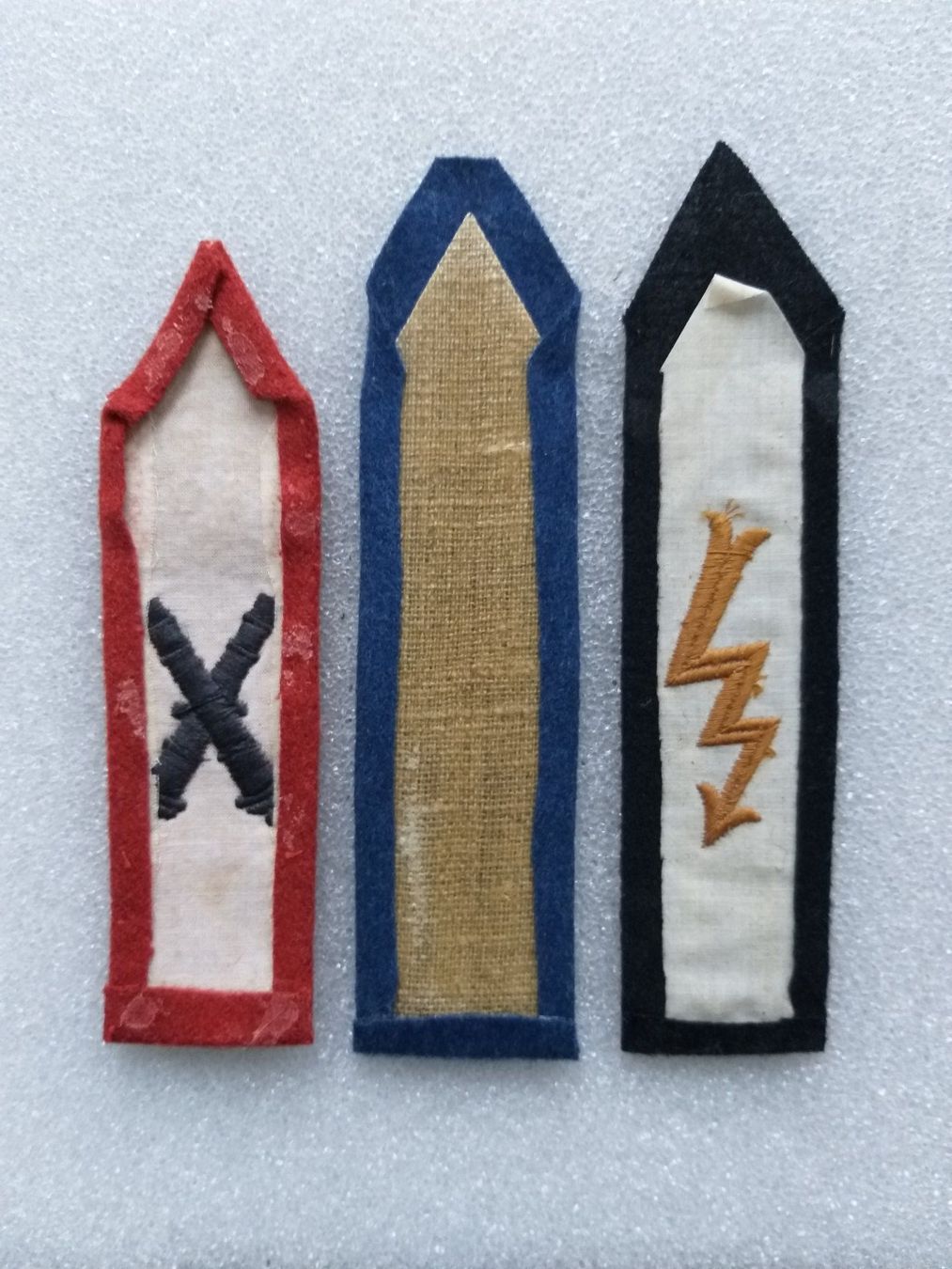 Schweizer Armee Uniformen: Ärmelpatten Ord. 1926/40, Set 2 – Gebraucht aus Bauma von SwissMilitaria 1