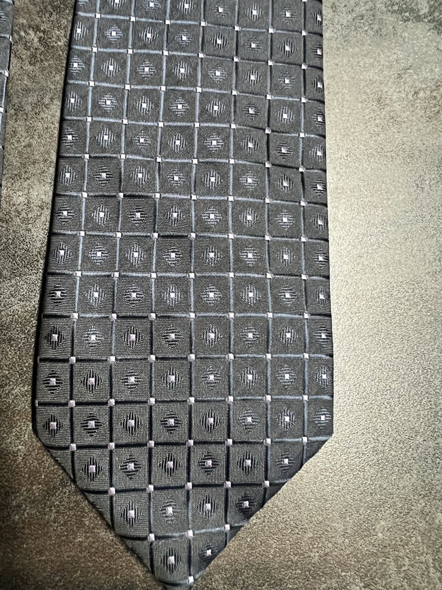 Hugo Boss Krawatten: Hugo Boss Krawatte – Gebraucht aus Wettingen von NickInc 1