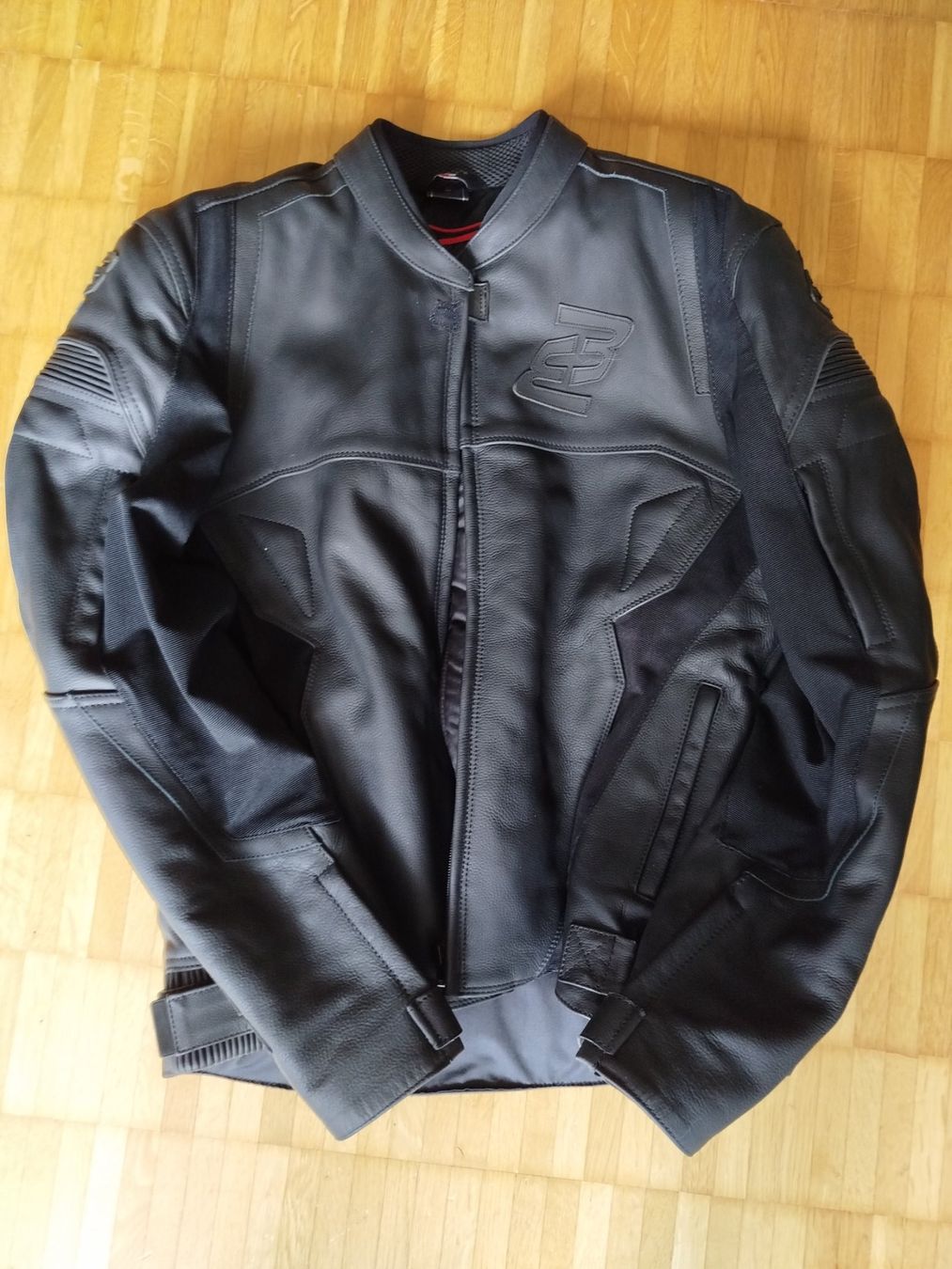 Giacche: Herren Leder Motorradjacke – Usato da Wittenbach venduto da marcobasso