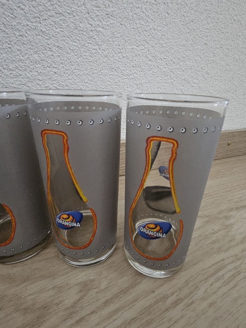 Bicchieri: Lot de 10 verres Orangina – Usato da La Joux FR venduto da car_ck96 1