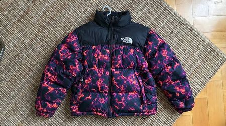 The North Face 1996 rétro Nuptse duvet indice 700 Lava Print