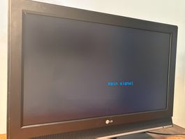 LG 32" LCD-Fernseher 32LC41 – funktioniert – HDMI / SCART