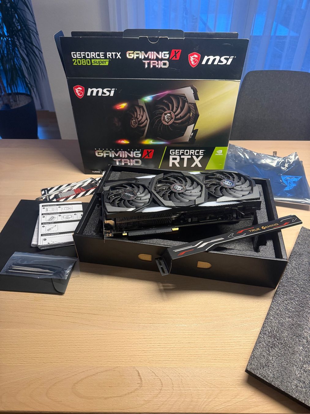 MSI Schede grafiche: MSi GEFORCE RTX 2080 super – Usato da Wädenswil venduto da slash_13