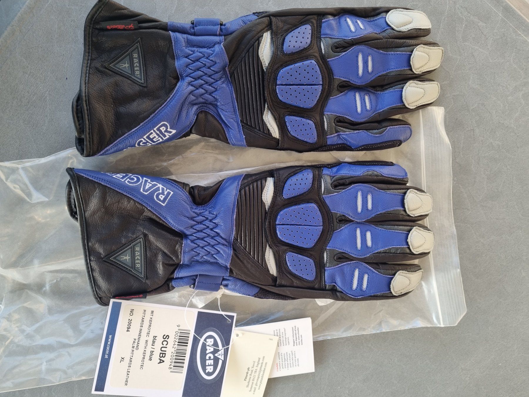 Sonstige Accessoires für Herren: NEU/ Scuba / M / blue – Neu und originalverpackt aus Adlikon b.Regensdf von attila63 1