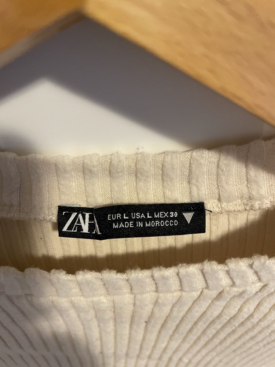Zara Pulls & Sweat-shirts: Pull Zara crème s – Neuf (Voir description) à Pully par kaba07 1