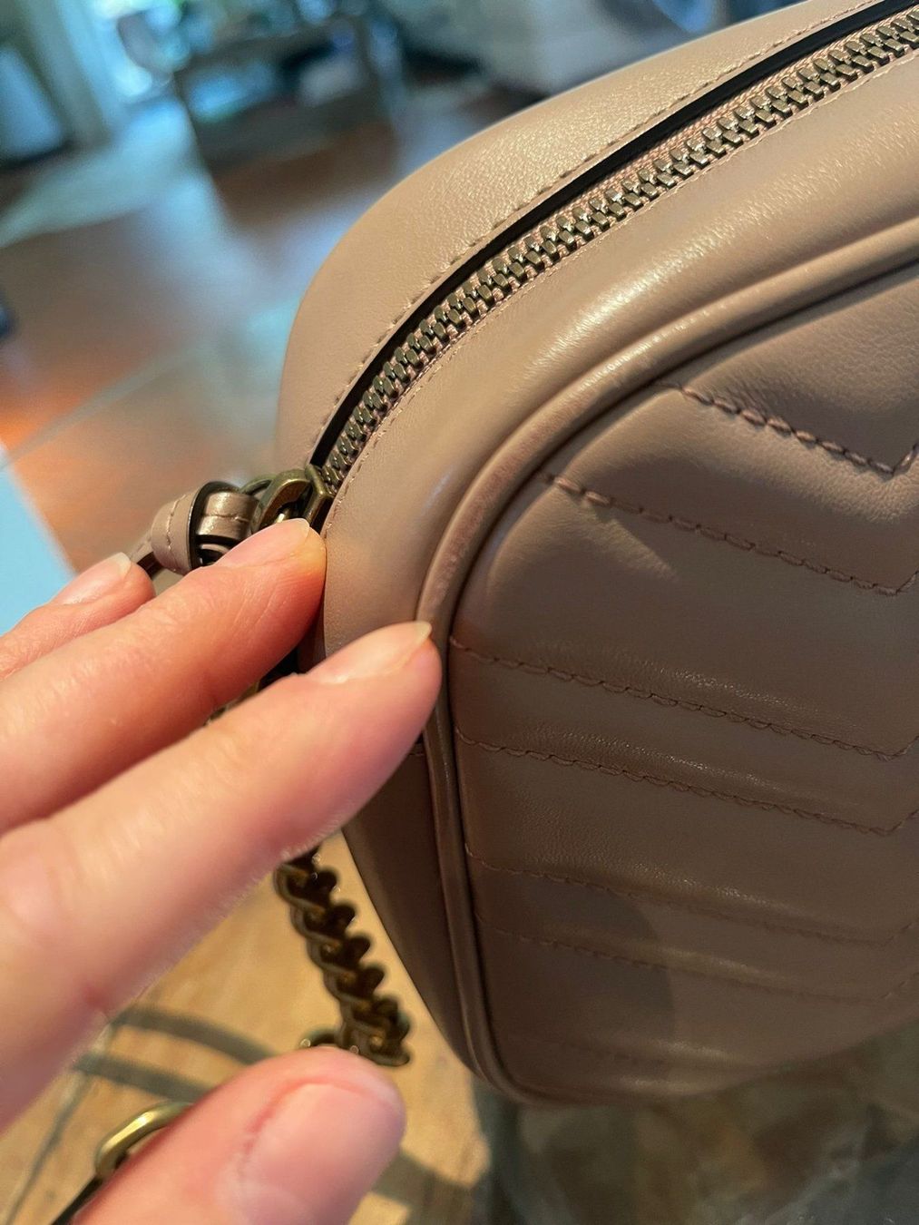 Gucci Taschen für Damen: GUCCI Kleine GG Marmont Schultertasche – Gebraucht aus Bonstetten von Swiss4Sale 2