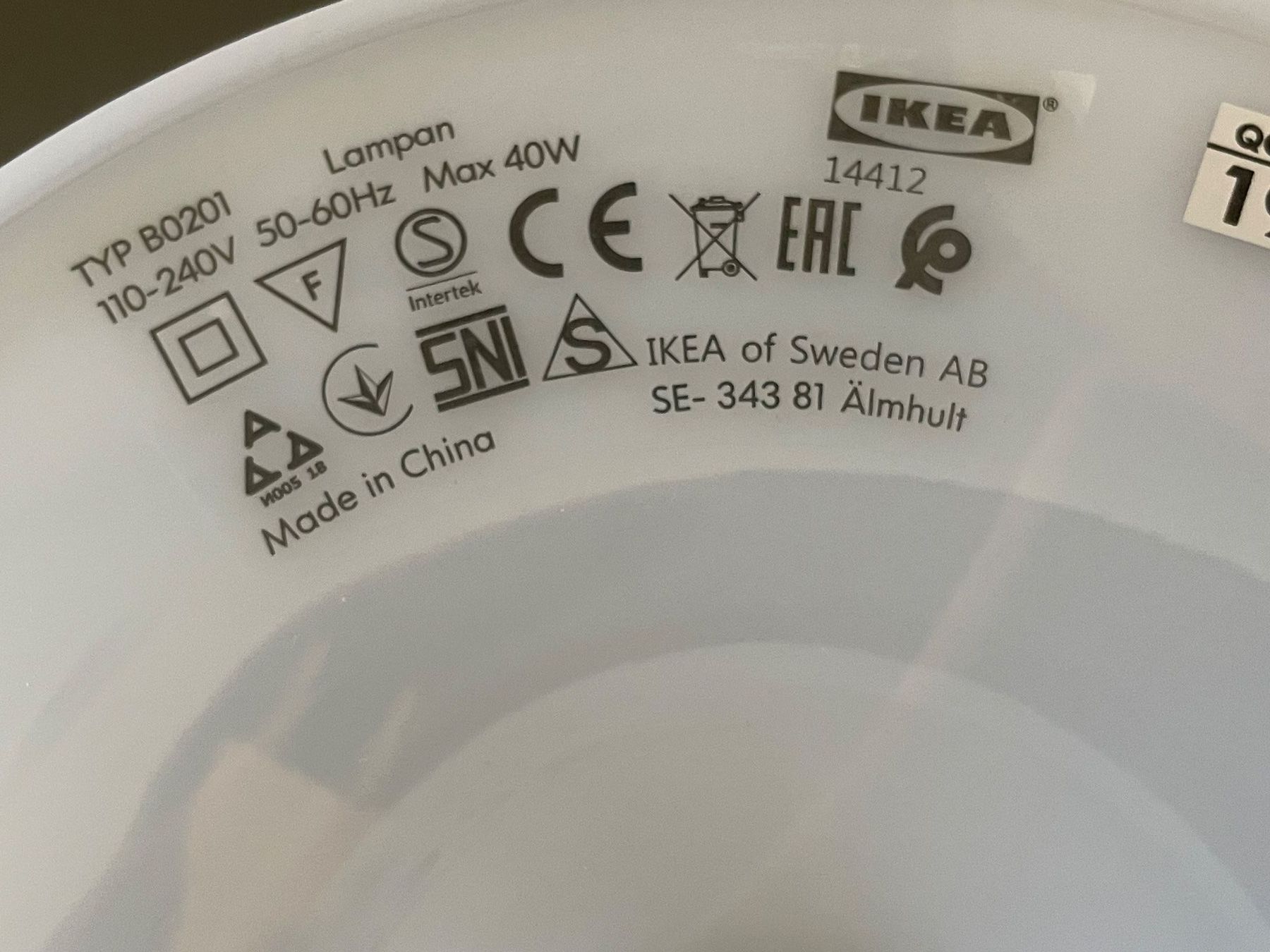 Ikea Lampade: Tischleuchte weiss IKEA wie neu – Usato da Winkel venduto da Kade50 3