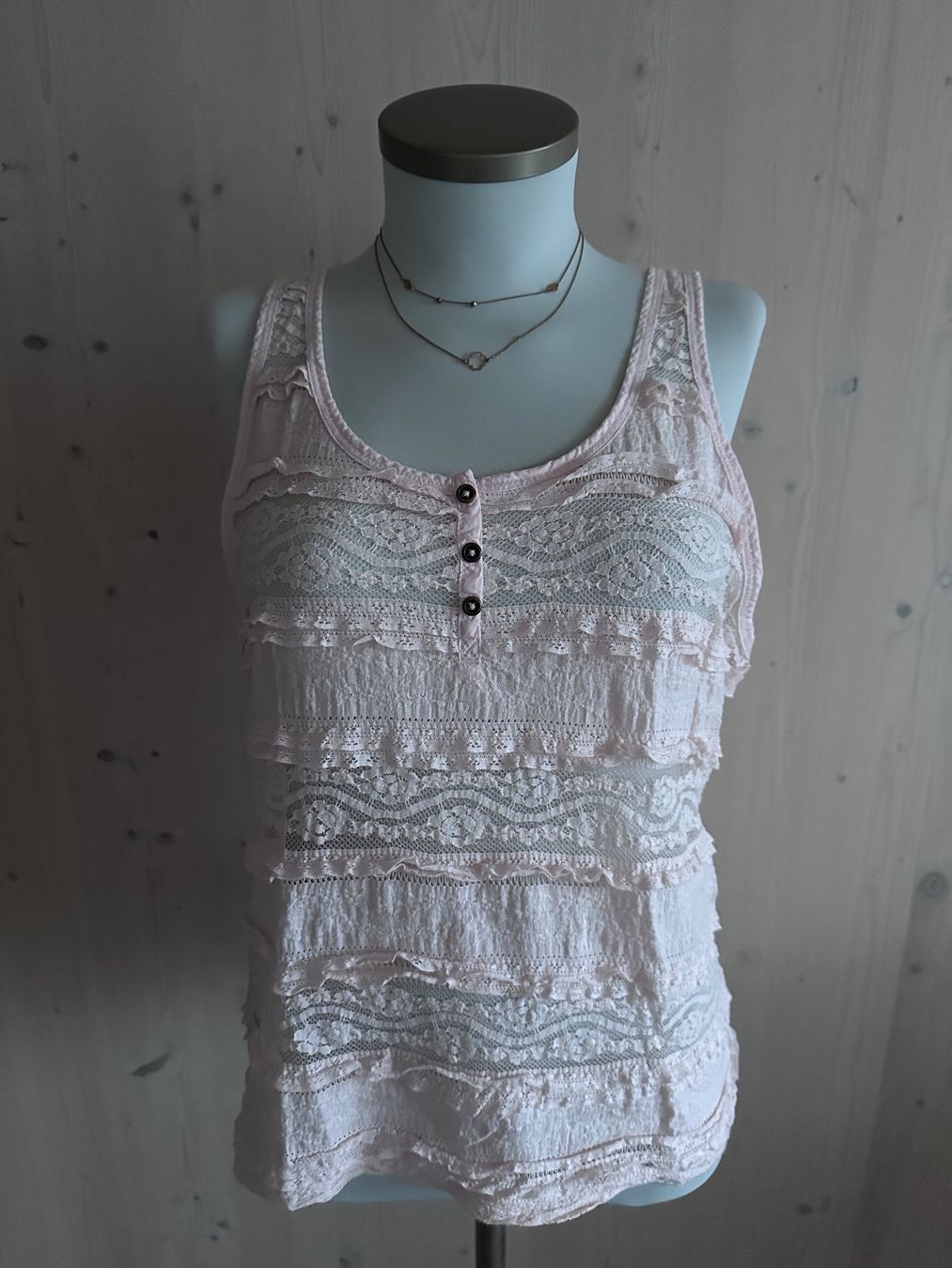 H&M Top: Süsses Spitzentop Gr. L – Usato da Frümsen venduto da Wesley2009