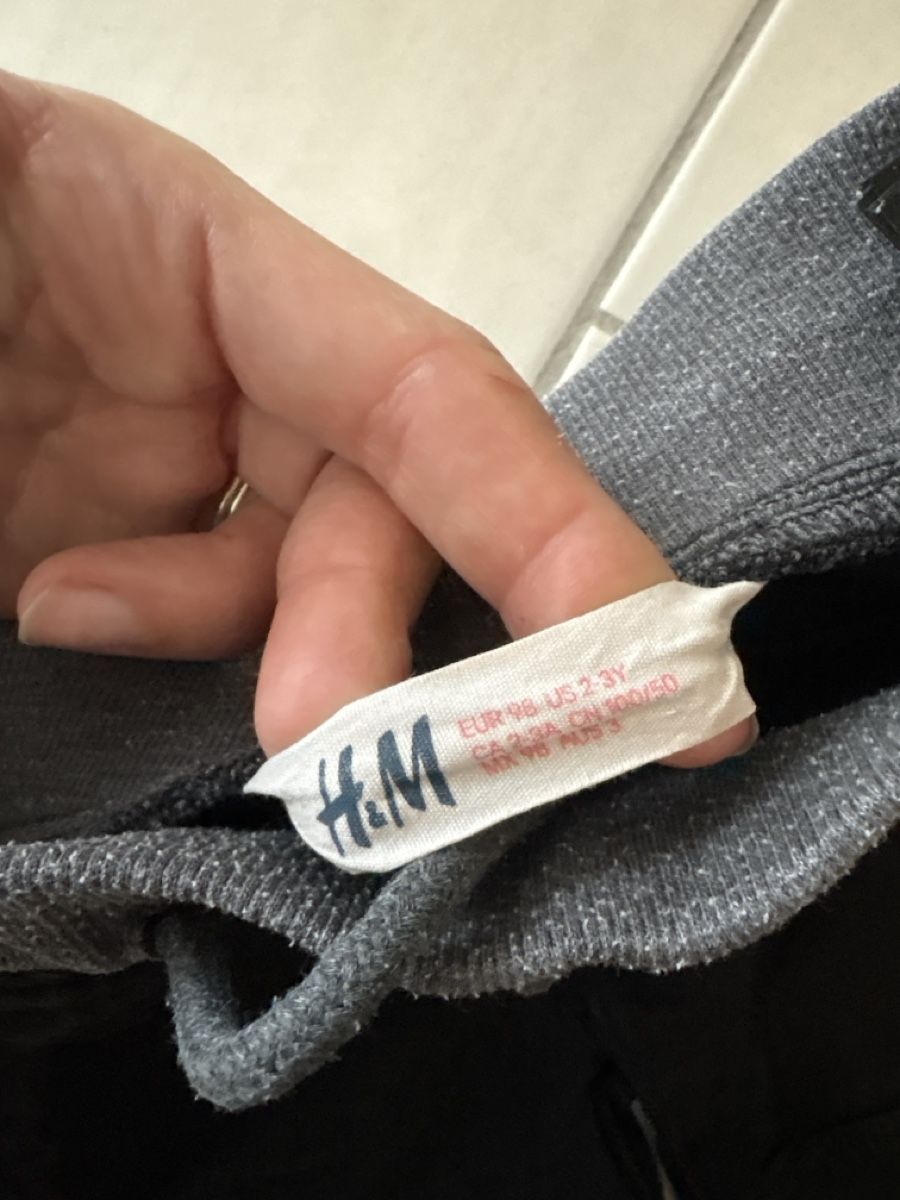 H&M Hosen: Hose Grösse 98 H&M – Gebraucht aus Wettingen von Stephanie_93 2