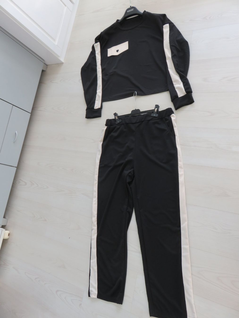 Completi & Tailleur: HAUS+FREIZEITANZUG Gr. M – Nuovo e nell'imballaggio originale da Lachen SZ venduto da portofino01 1