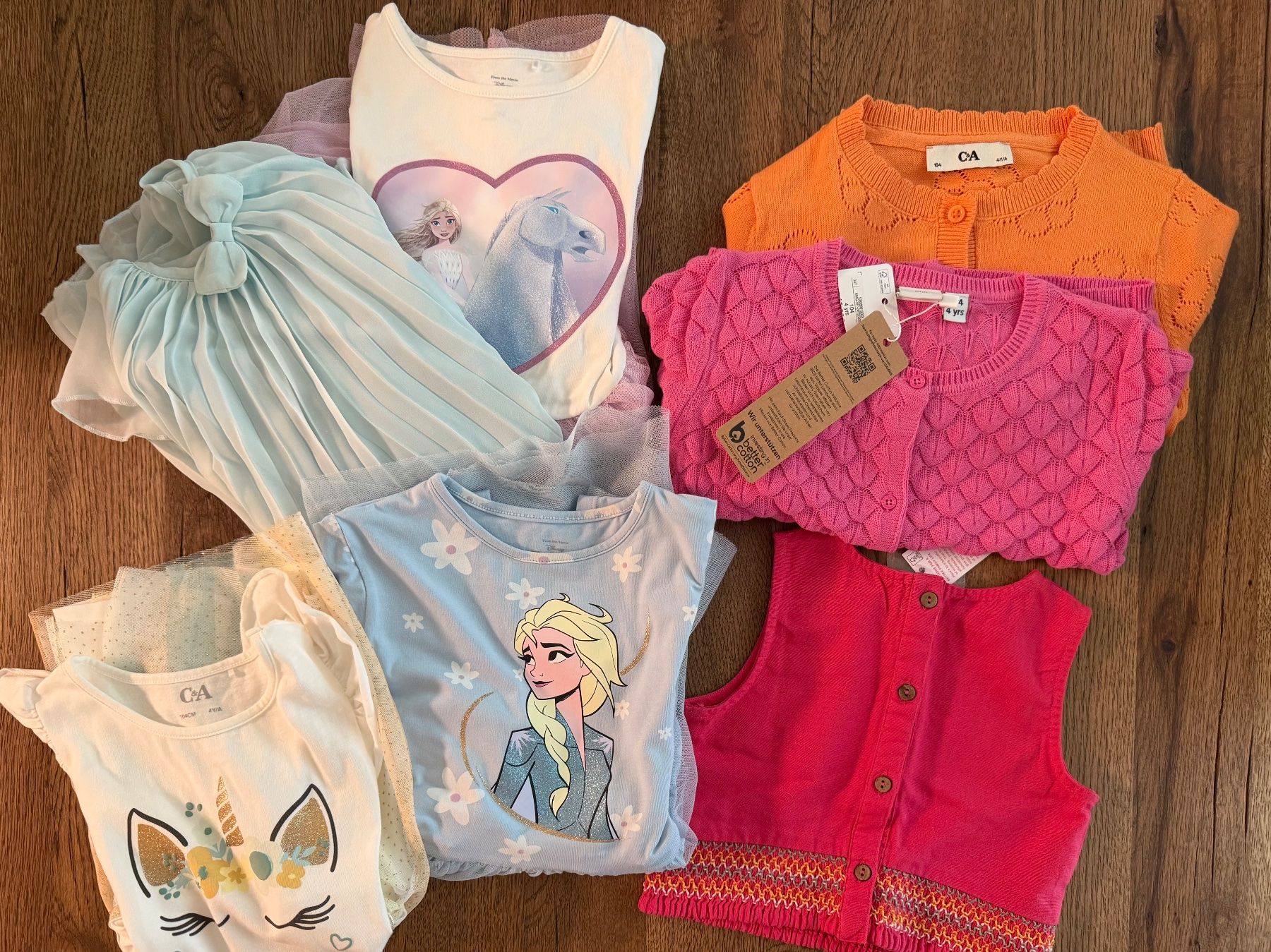 C&A Lotti & Set di vestiti: Kleider Set Mädchen Grösse 104 Elsa Einhorn – Nuovo (secondo la descrizione) da Adliswil venduto da kazamaka