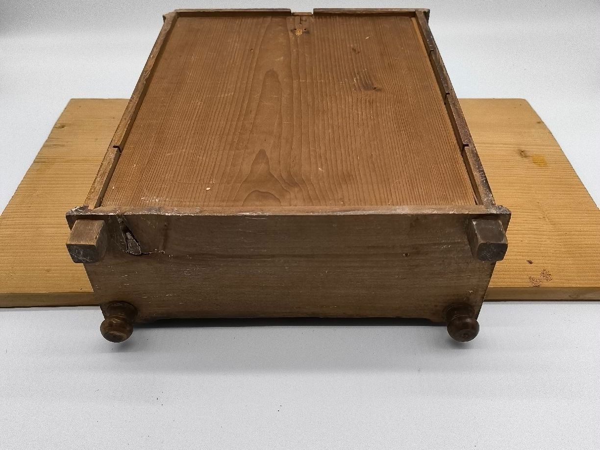 Armadi: Antiker Modelschrank, vermutlich Jugendstil. – Usato da Maladers venduto da der_Holzwurm 3
