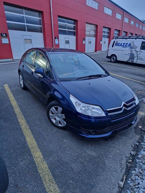 Automobili: Citroen c4  1,6 auto – Usato da Vouvry venduto da luismatos 4