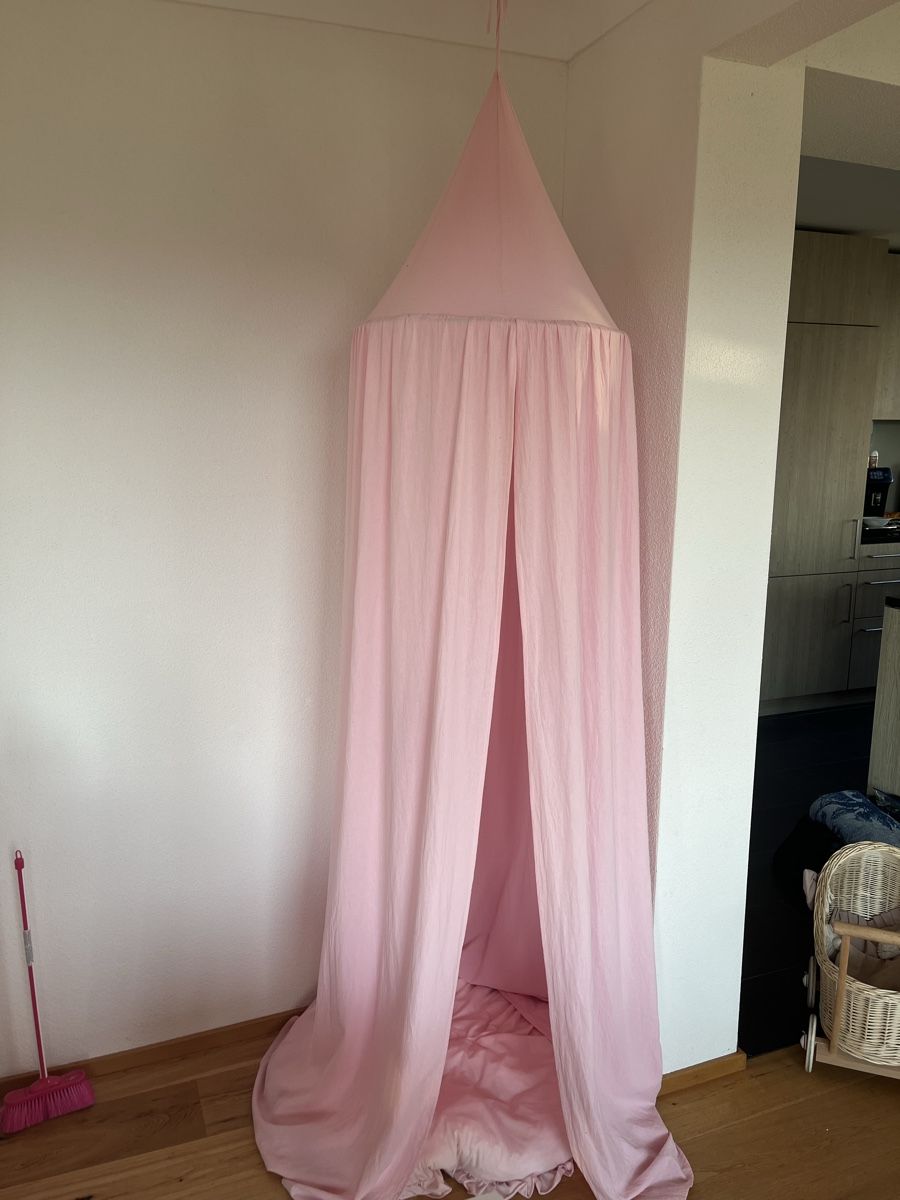 Rideaux: Betthimmel Prinzessin rosa  – D'occasion à Stetten AG par lis_x6nq
