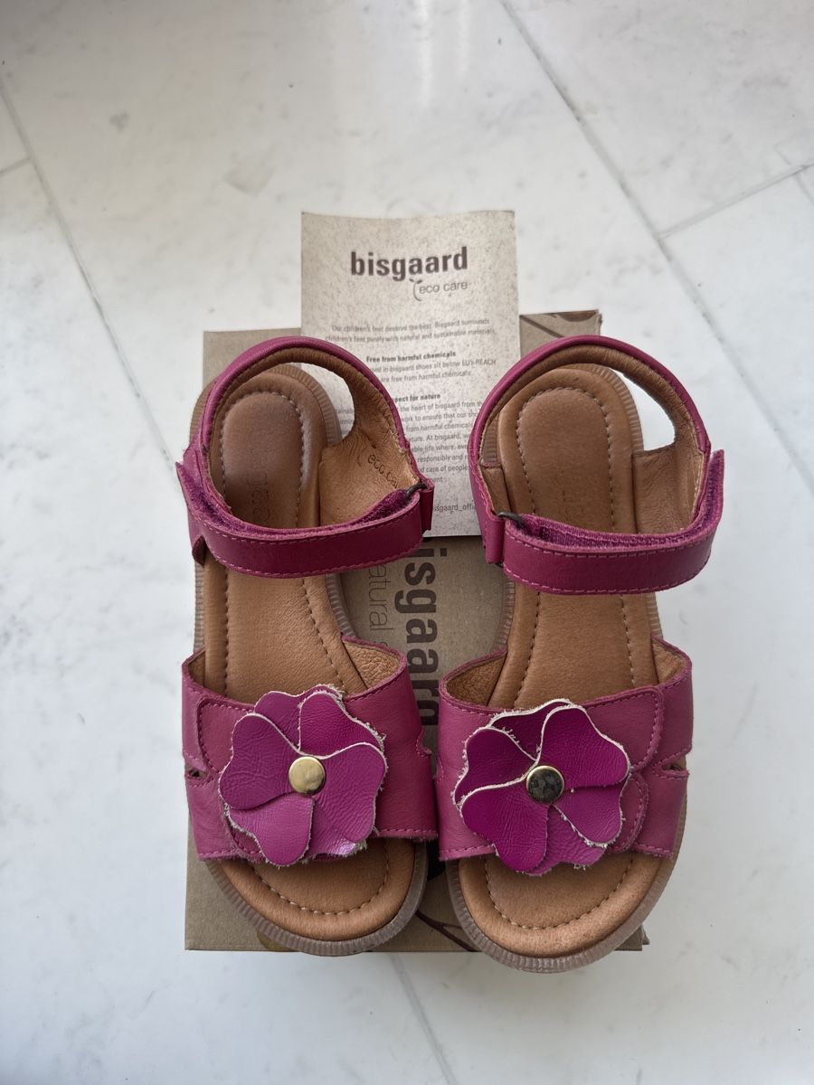 Bisgaard Scarpe per ragazze: BISGAARD Sandalen Mädchen Grösse 34 – Usato da Hergiswil NW venduto da Mroizo8