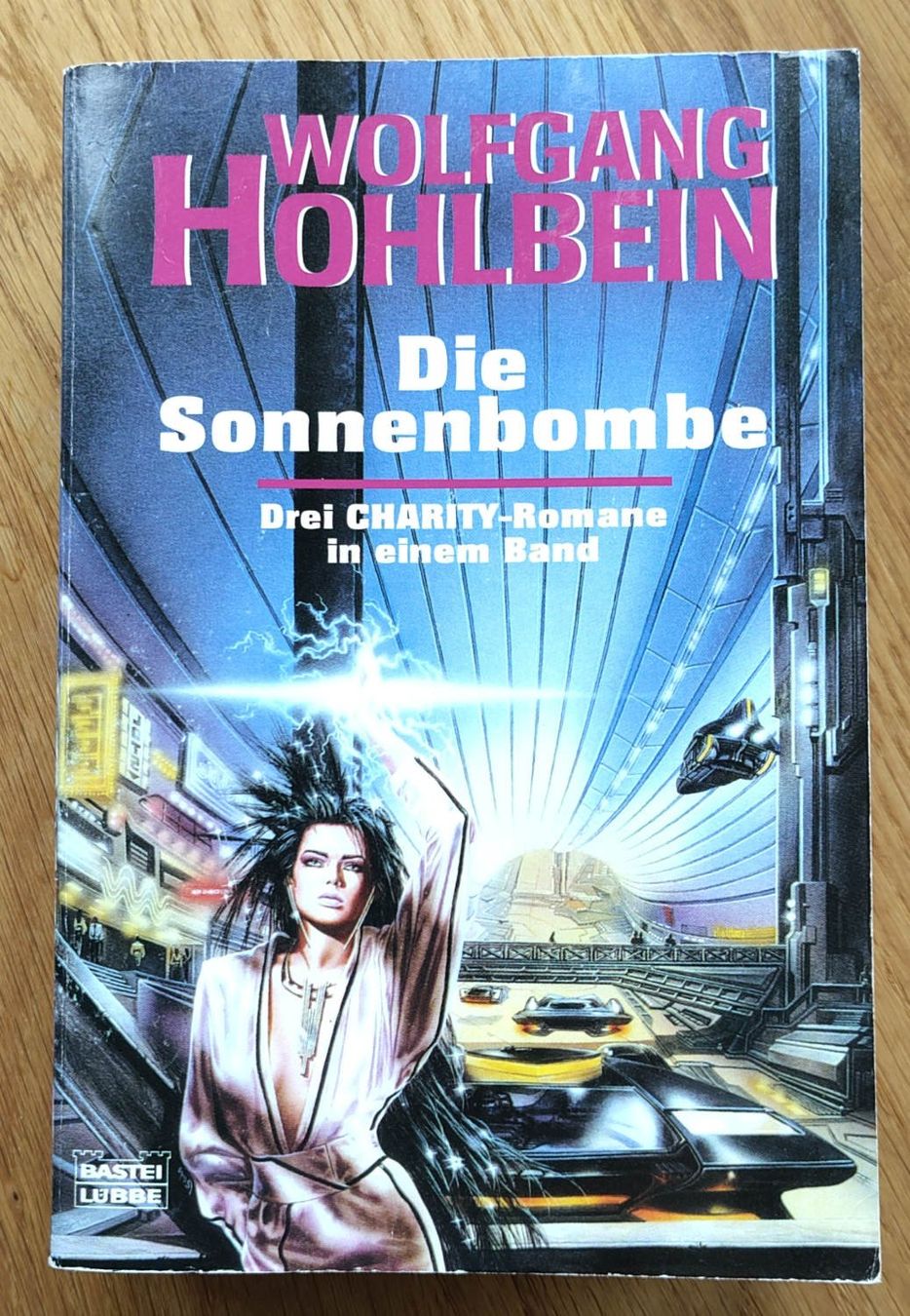 Bücher: Die Sonnenbombe - Wolfgang Hohlbein – Gebraucht aus Zürich von kba_579s
