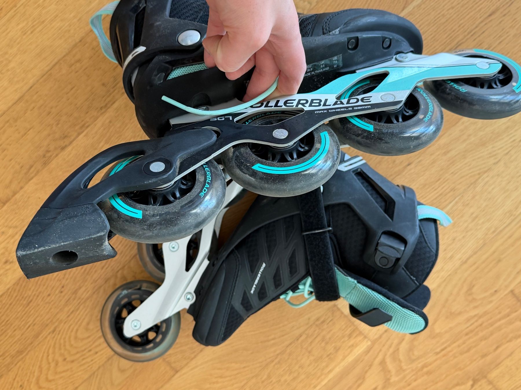 Pattini in linea & Pattini a rotelle: Inleinskates – Usato da Uster venduto da Trisch. 1