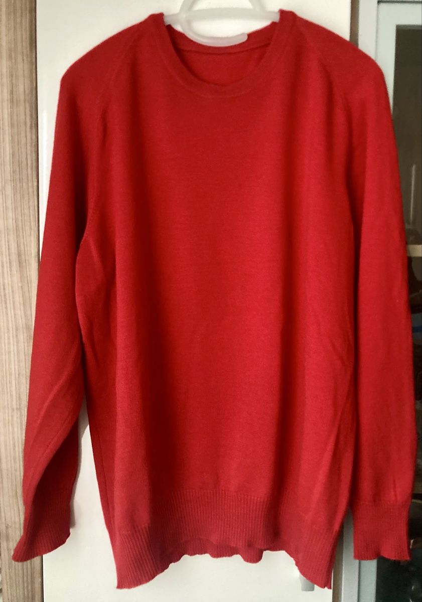Maglioni & Felpe: Roter 100% Wollpullover, reine Schurwolle – Usato da Stetten AG venduto da Hanya 4