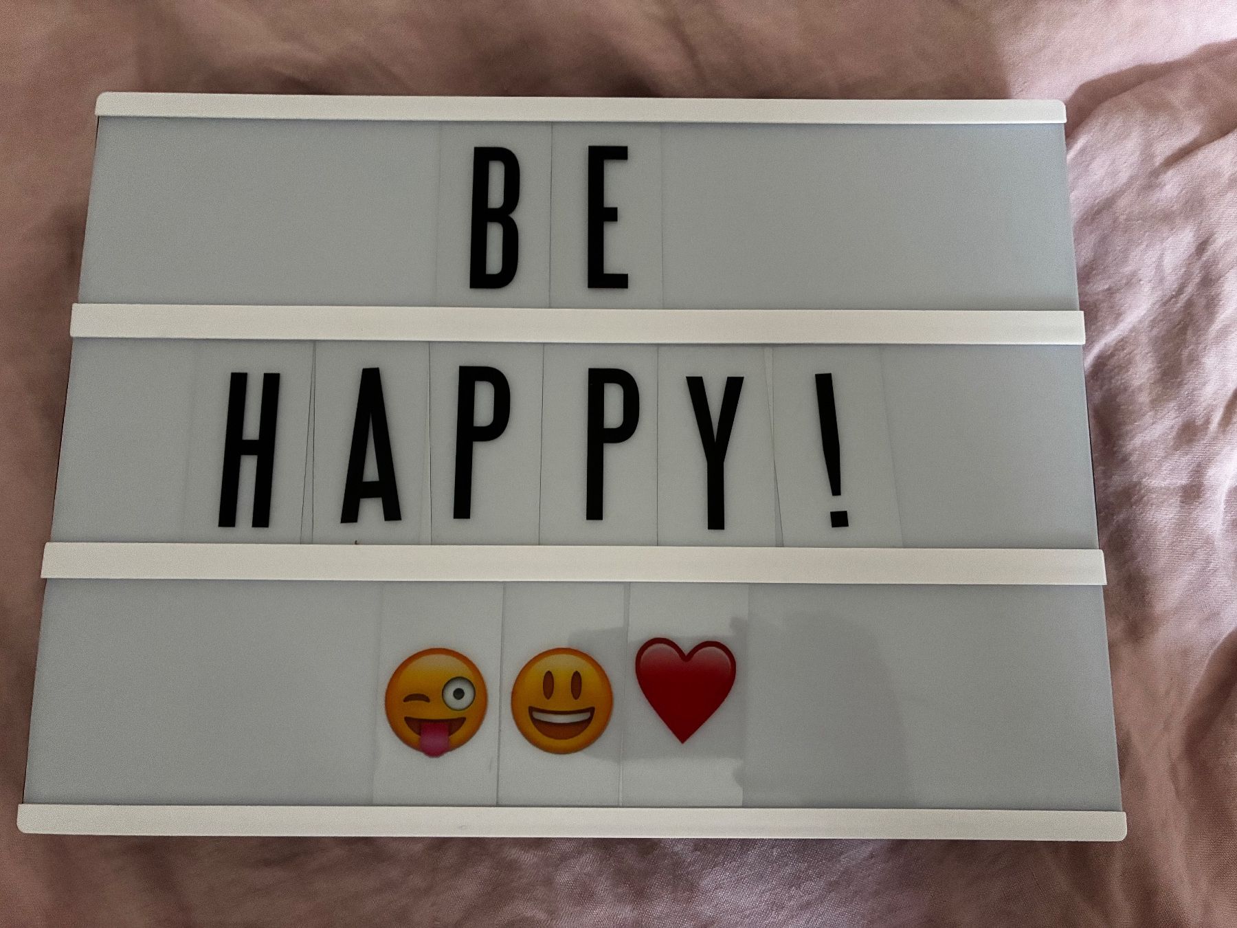 Lampade: LED Letter Box mit Emojis und Buchstaben – Usato da Stallikon venduto da jle_8yh5 1