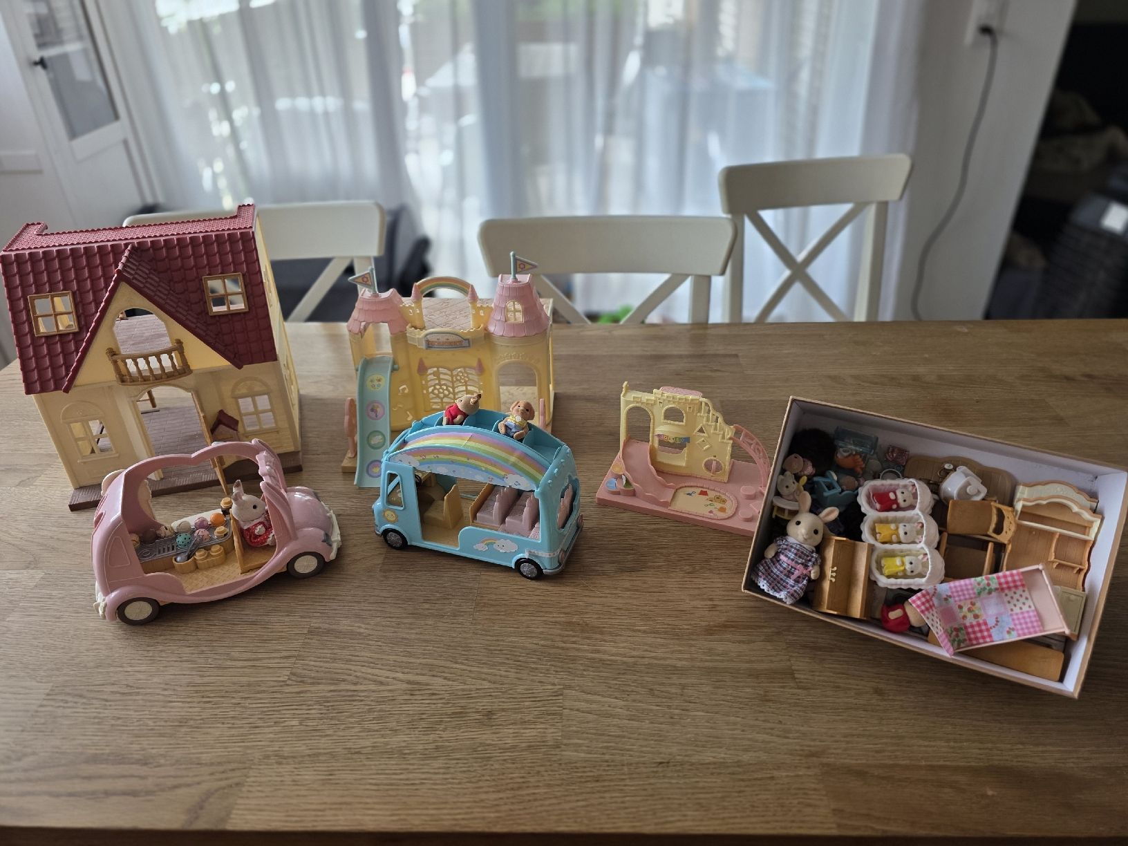 Sylvanian families Giocattoli: Sylvanian Families Sammlung – Usato da Lützelflüh-Goldb venduto da rod_8gtj
